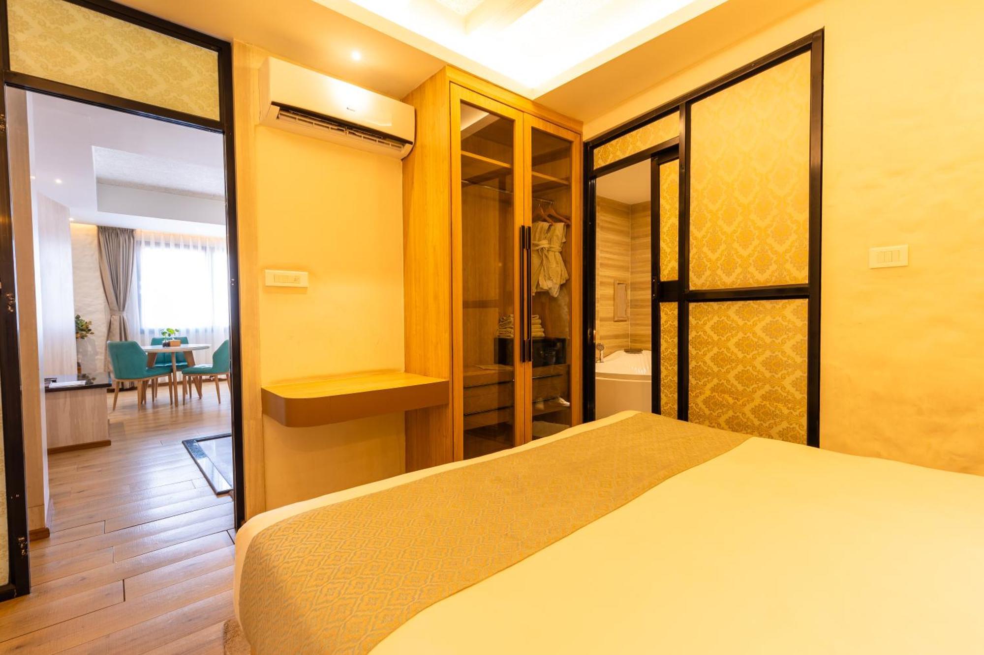 Arushi Boutique Hotel Kathmandu Ngoại thất bức ảnh